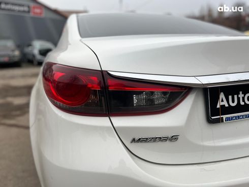 Mazda 6 2017 белый - фото 14