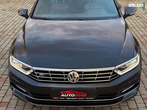 Volkswagen Passat 2017 - фото 11