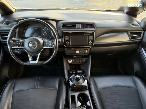 Nissan Leaf 2018 - фото 7