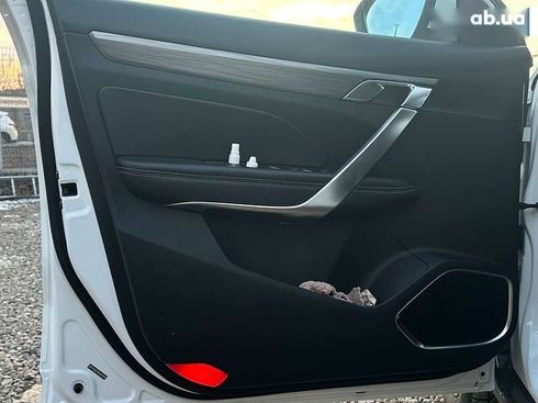 Geely Atlas 2022 - фото 11