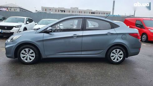 Hyundai Accent 2019 - фото 15