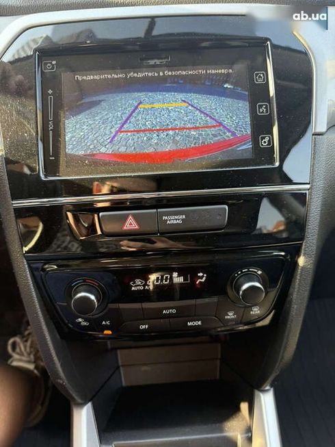 Suzuki Vitara 2016 - фото 15