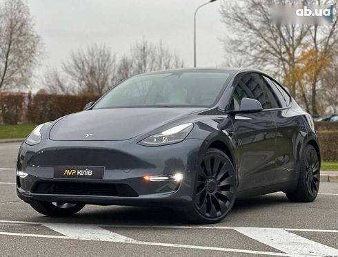 Tesla Model Y 2022 - фото 21