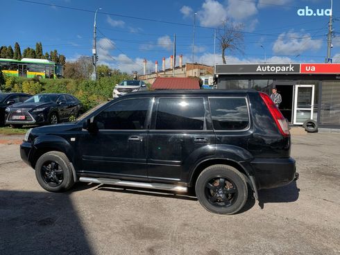 Nissan X-Trail 2005 черный - фото 8