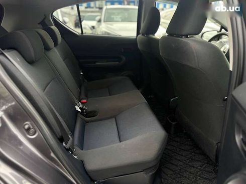 Toyota Aqua 2015 - фото 15