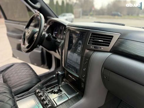 Lexus LX 2008 - фото 23