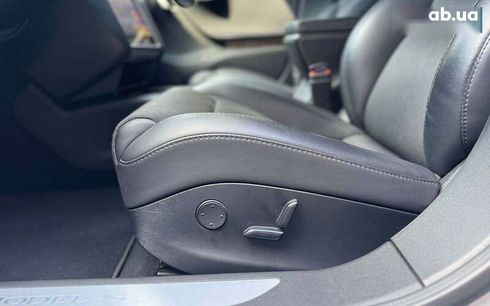 Tesla Model S 2018 - фото 13