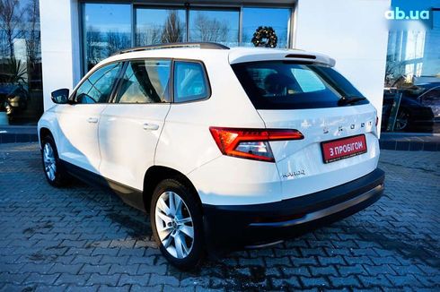 Skoda Karoq 2021 - фото 11