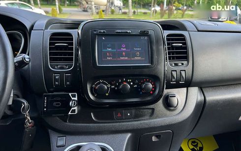 Opel Vivaro 2016 - фото 21