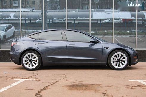 Tesla Model 3 2022 - фото 4