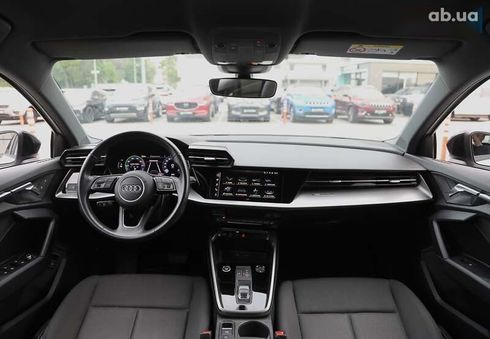 Audi A3 2022 - фото 10