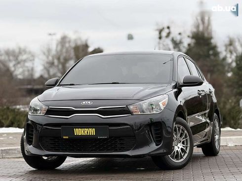 Kia Rio 2017 - фото 2