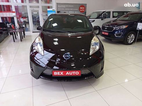 Nissan Leaf 2015 - фото 11