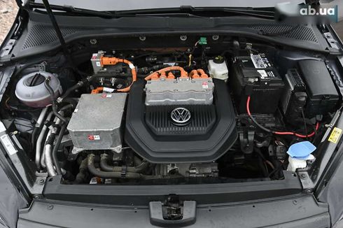 Volkswagen e-Golf 2015 - фото 12