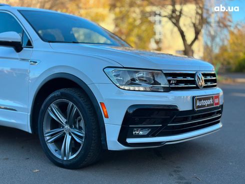 Volkswagen Tiguan 2018 белый - фото 8