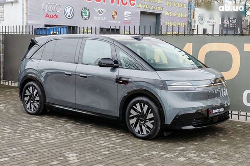 Zeekr Mix 2024 - фото 3