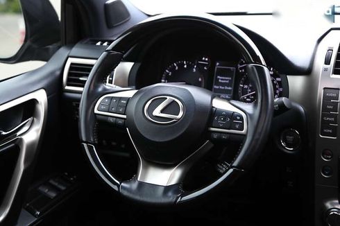 Lexus GX 2020 - фото 15
