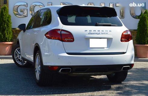 Porsche Cayenne 2012 - фото 12