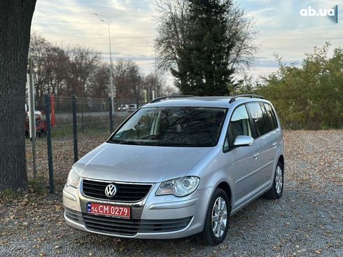 Volkswagen Touran 2008 - фото 10