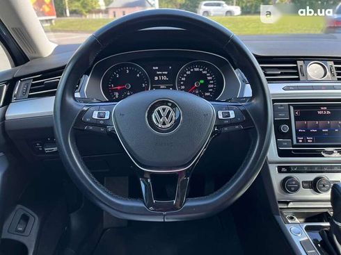 Volkswagen Passat 2018 - фото 15