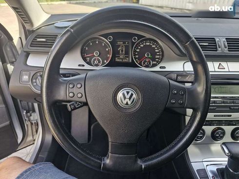 Volkswagen Passat 2009 - фото 18