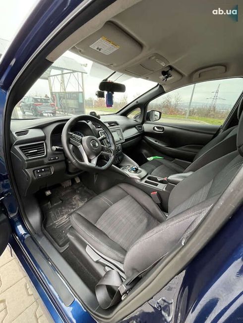 Nissan Leaf 2018 - фото 10