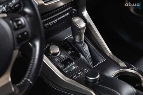 Lexus NX 2016 - фото 27