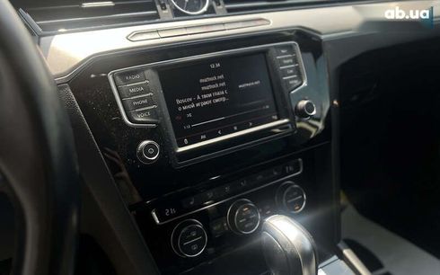 Volkswagen Passat 2015 - фото 29