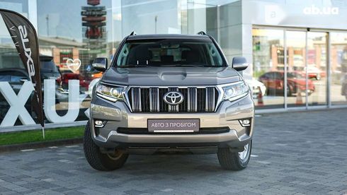 Toyota Land Cruiser Prado 2019 - фото 5