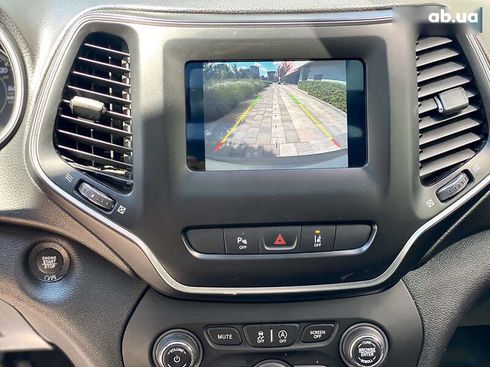 Jeep Cherokee 2020 - фото 28