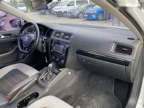 Volkswagen Jetta 2015 - фото 9