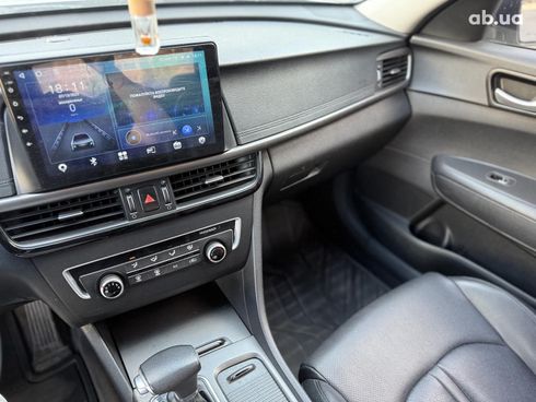 Kia K5 2015 серый - фото 27