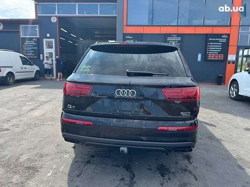 Audi Q7 2018 - фото 5