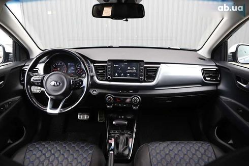 Kia Stonic 2020 - фото 12