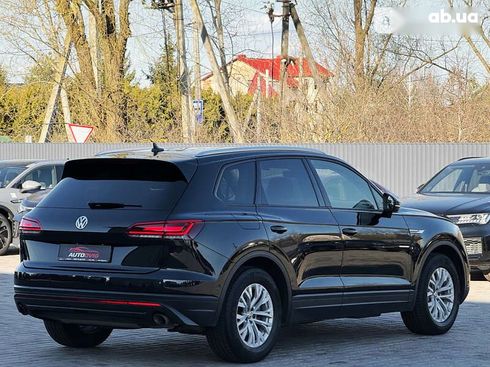 Volkswagen Touareg 2018 - фото 4