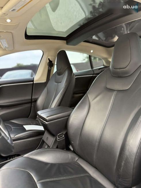 Tesla Model S 2013 - фото 19