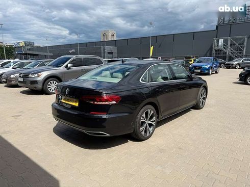 Volkswagen Passat 2019 - фото 6