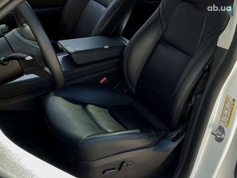 Tesla Model Y 2023 - фото 12
