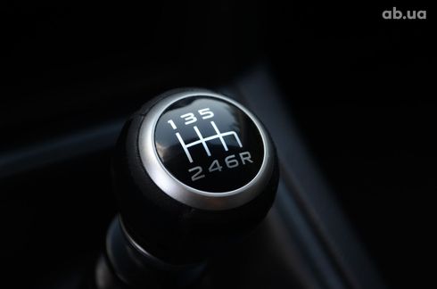 Subaru Legacy 2013 черный - фото 14