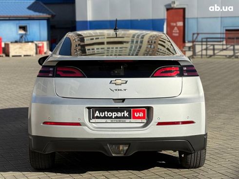 Chevrolet Volt 2014 серый - фото 4