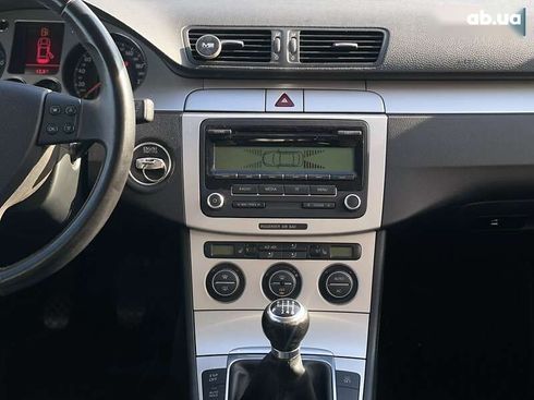 Volkswagen Passat 2008 - фото 17