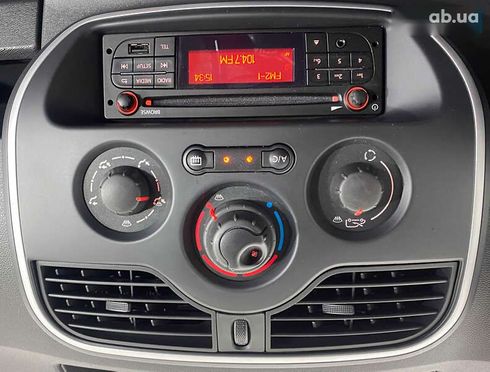 Renault Kangoo 2021 - фото 22