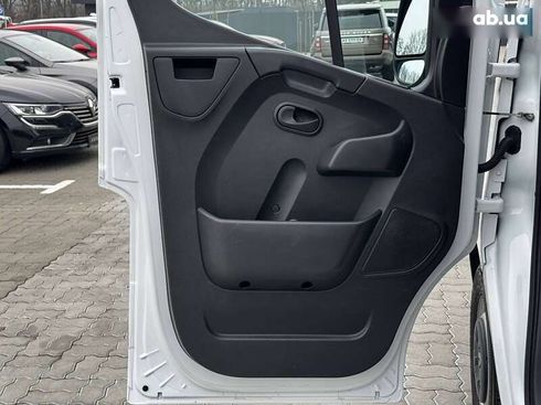 Renault Master 2019 - фото 17