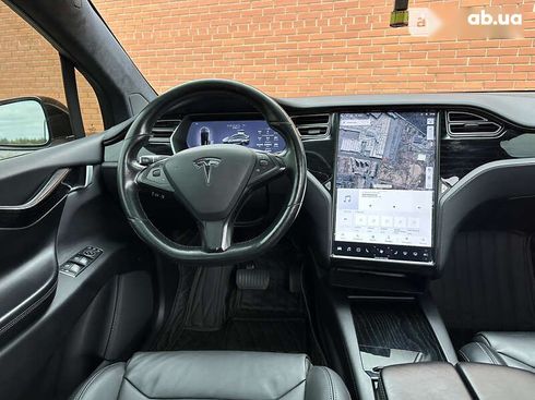 Tesla Model X 2016 - фото 12