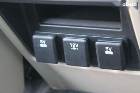 Land Rover Discovery 2017 - фото 29
