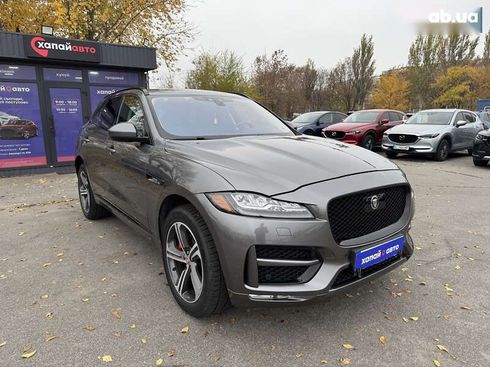 Jaguar F-Pace 2019 - фото 3