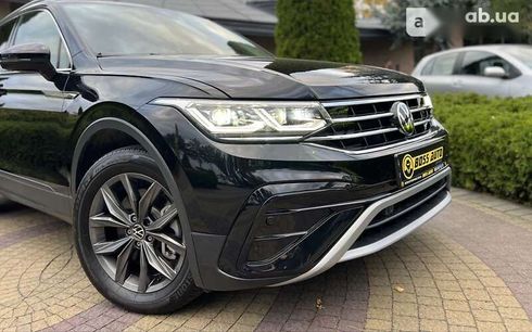 Volkswagen Tiguan 2021 - фото 10