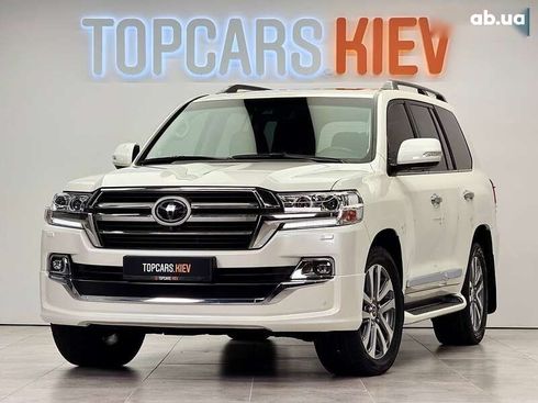 Toyota Land Cruiser 2019 - фото 3