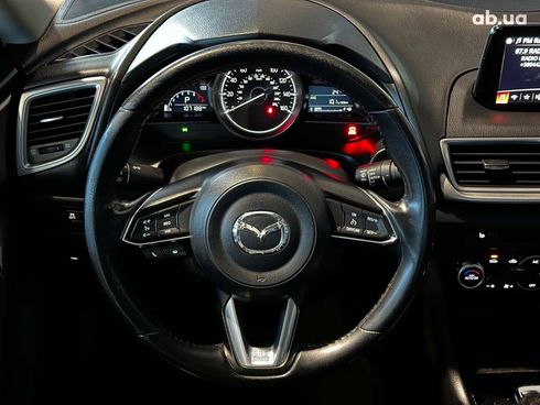 Mazda 3 2017 красный - фото 21