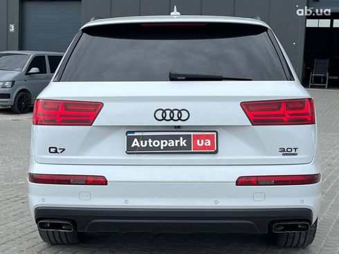 Audi Q7 2017 белый - фото 6